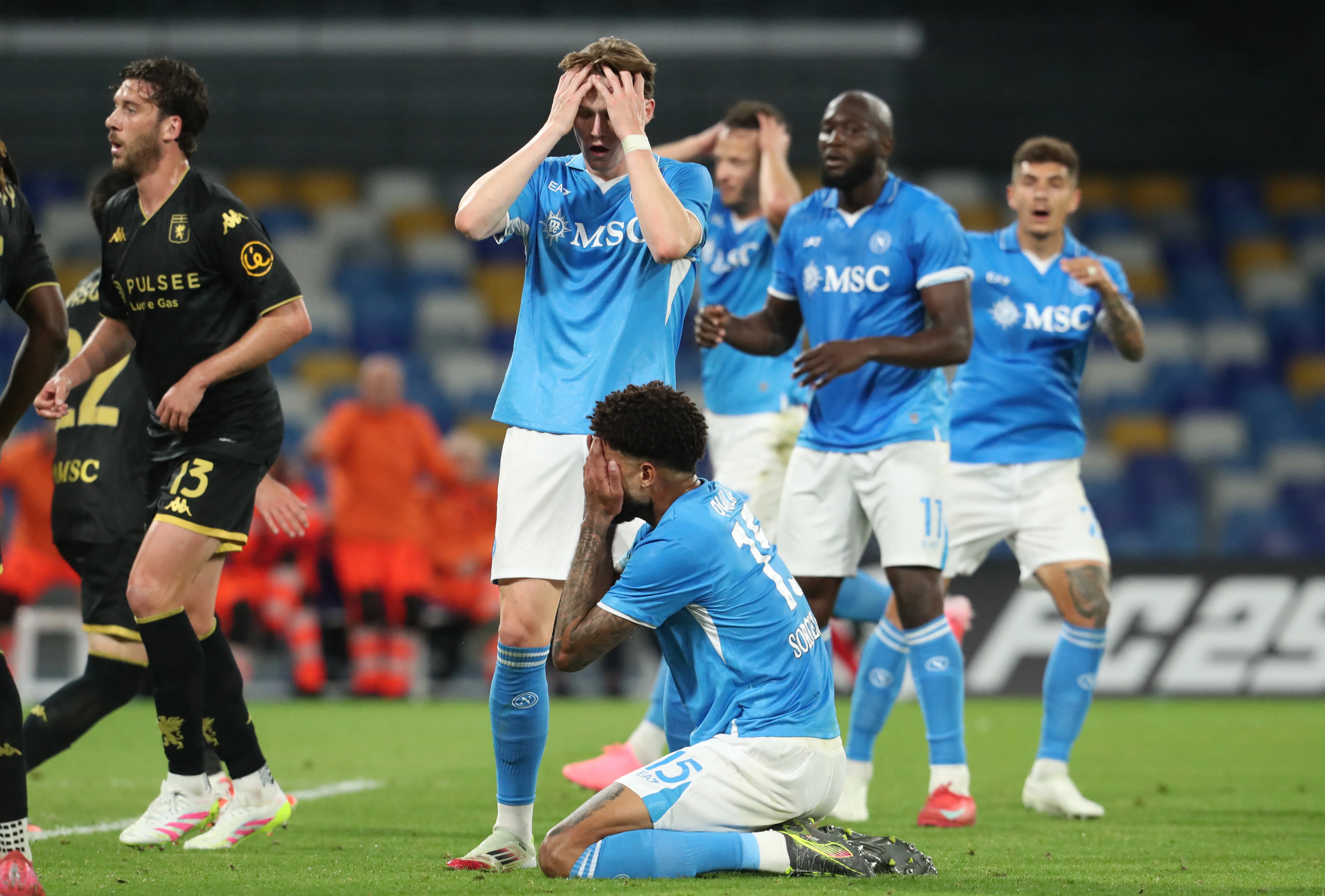 Napoli fail to make bonus game pay as uncertainty swirls at top of Serie A